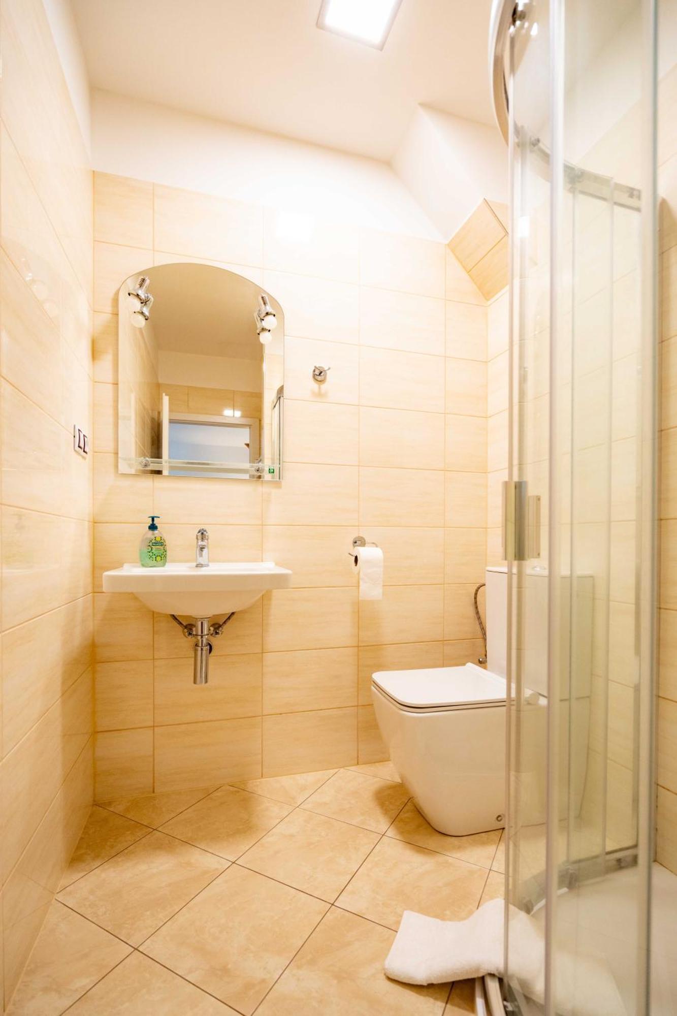 Hotel Volf Přeštice Esterno foto