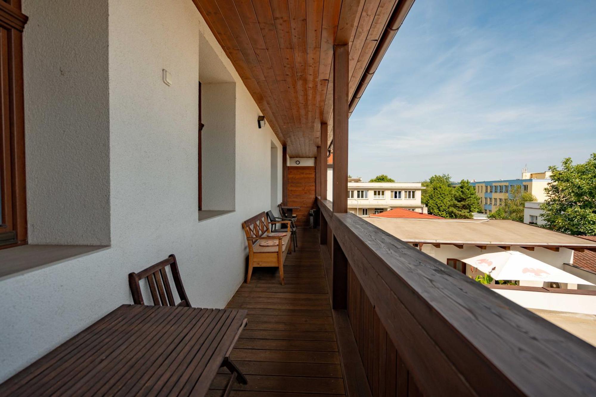 Hotel Volf Přeštice Esterno foto